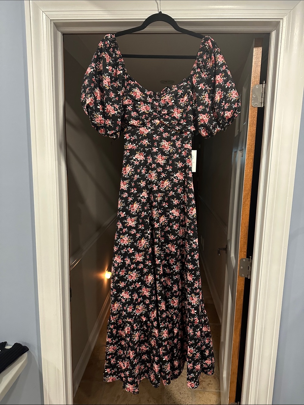 Hyacinth House NWT- Black Floral Puff-Sleeve Maxi Dress with Pink Blooms